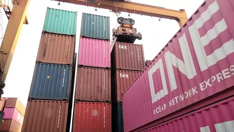 unloading and loading containers Sydney unloading and loading containers Sydney